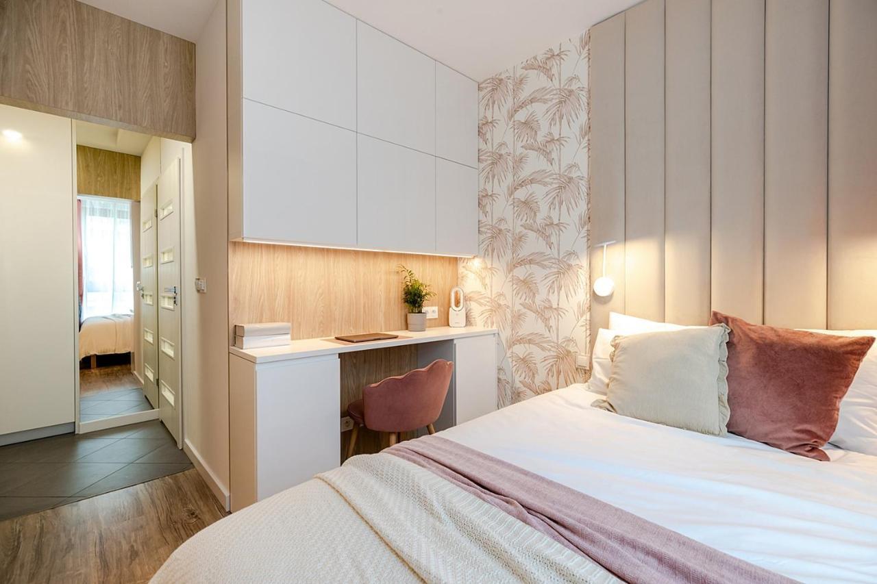 Studio Wola Apartament Kasprzaka - Wifi + Smart Tv Varsovie Extérieur photo
