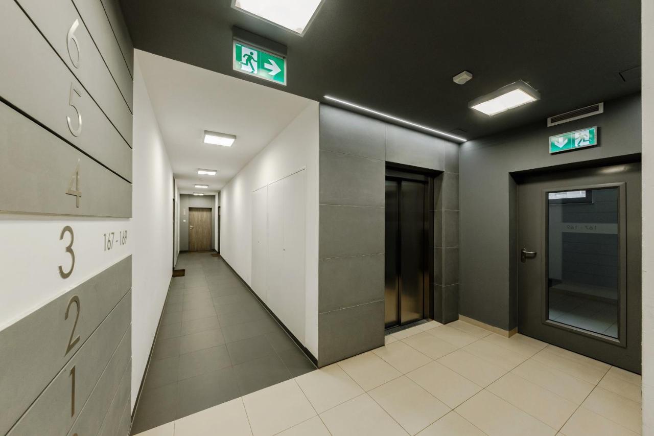 Studio Wola Apartament Kasprzaka - Wifi + Smart Tv Varsovie Extérieur photo