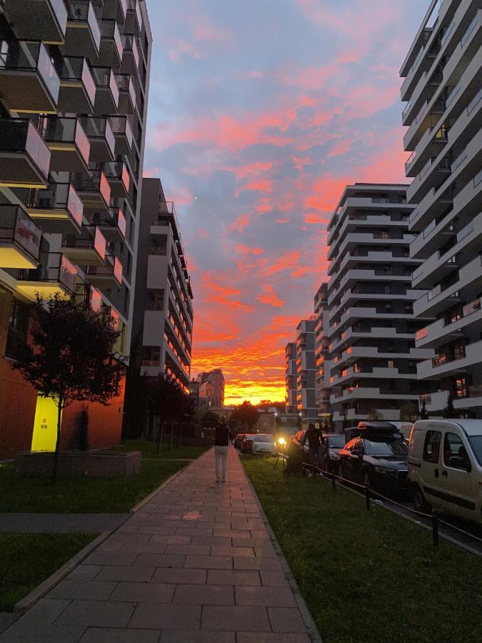 Studio Wola Apartament Kasprzaka - Wifi + Smart Tv Varsovie Extérieur photo